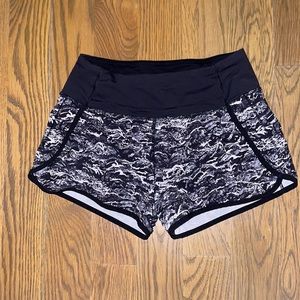 lululemon shorts !